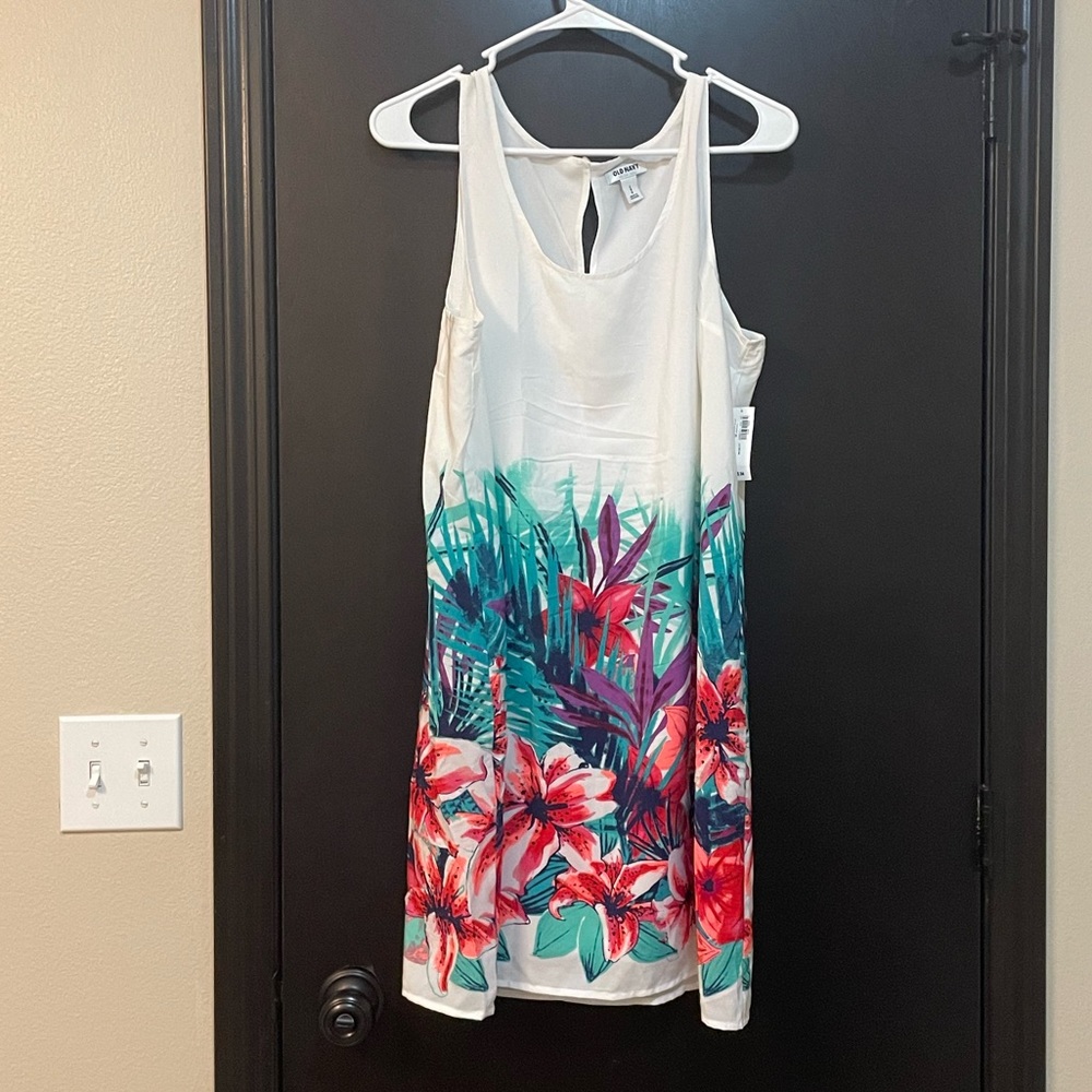 NWT Old Navy Sleeveless Dress, L